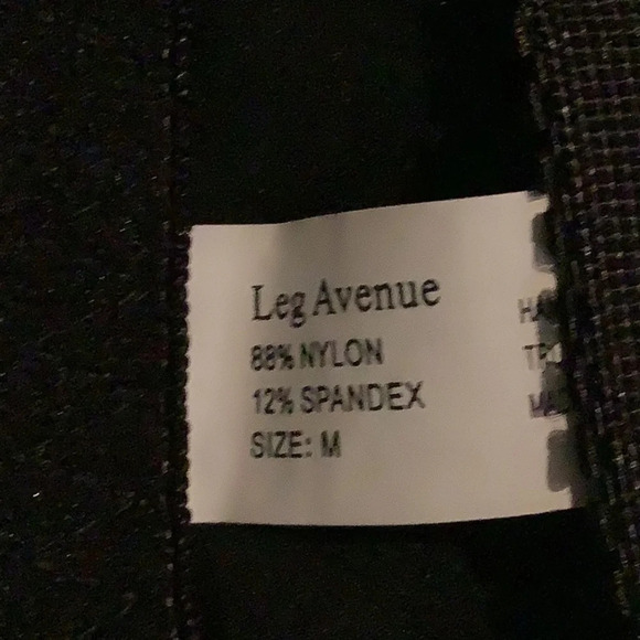 Leg Avenue Size Medium Pink & Black Lace Trim Thong Panty. New Without Tags - Picture 4 of 4